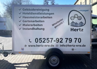 Hertz NRW Gebaeudereinigung Anhaenger seite